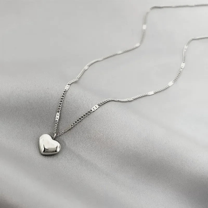 1pcs Gold-color Necklace Ms Simple Fashion Peach Heart Engraved Love Collarbone Chain Holiday Gifts