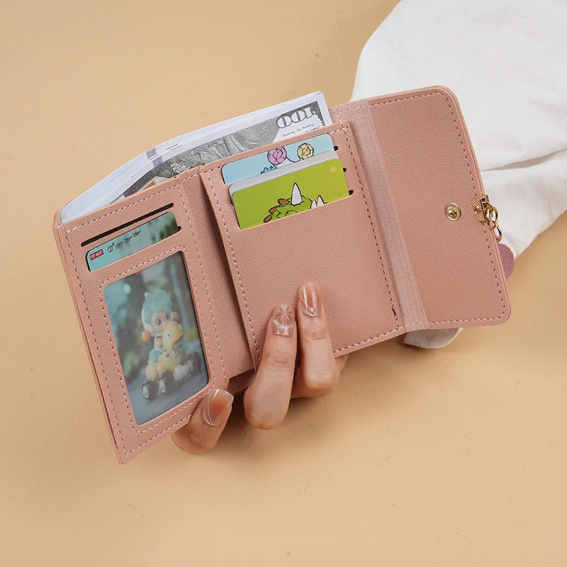 Velora Clutch - Credit Card Holder
