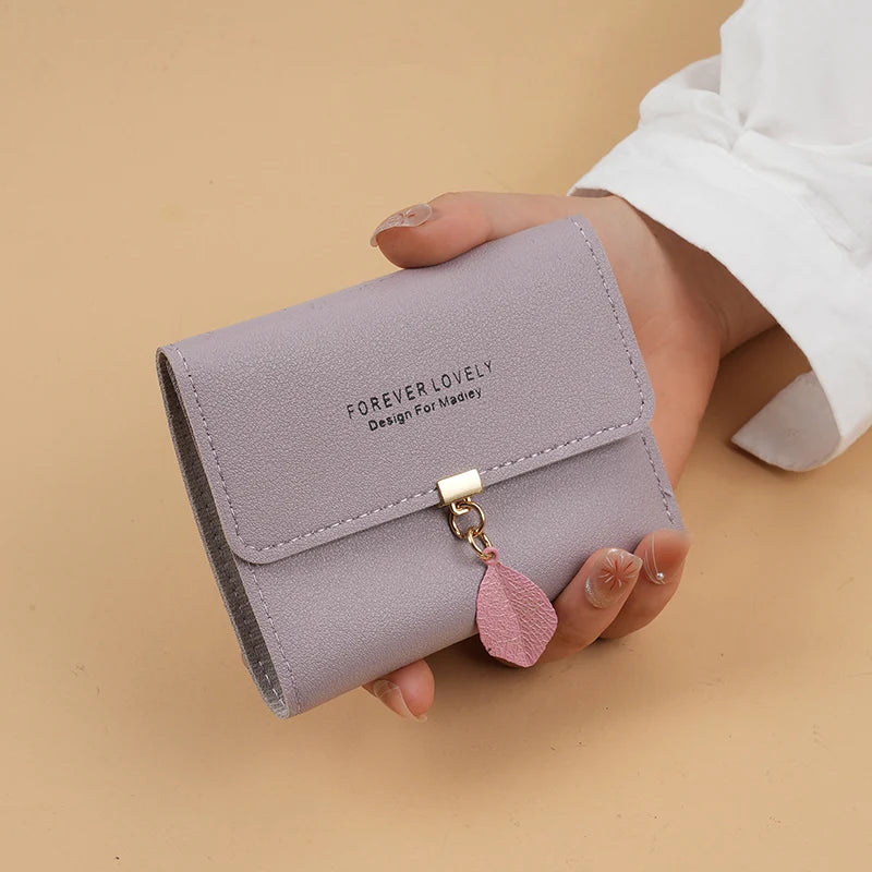 Velora Clutch - Credit Card Holder