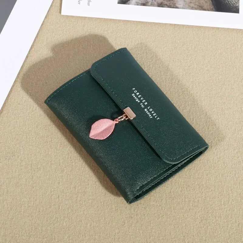Velora Clutch - Credit Card Holder