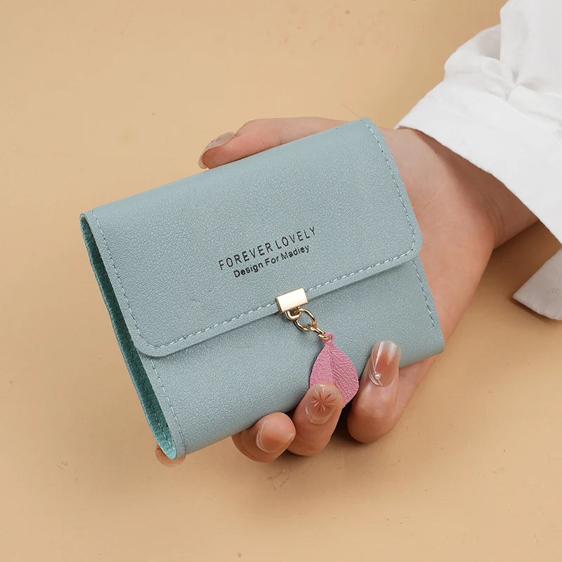 Velora Clutch - Credit Card Holder