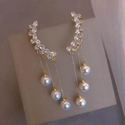 Diamond Pearl Geometric Earrings
