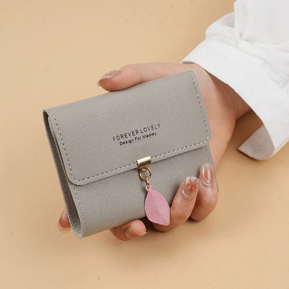 Velora Clutch - Credit Card Holder