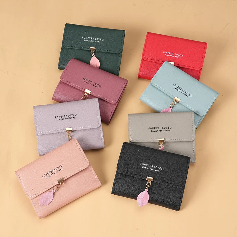 Velora Clutch - Credit Card Holder