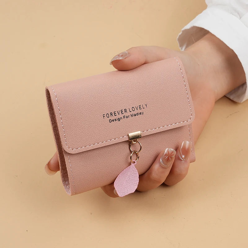 Velora Clutch - Credit Card Holder