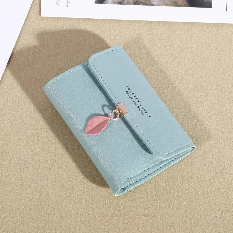 Velora Clutch - Credit Card Holder